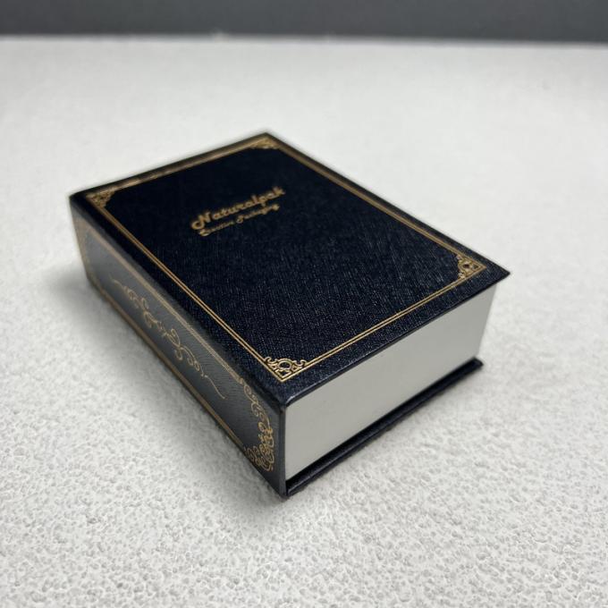 Custom Luxury Earring Gift Box Magnet Magnetic Paper Closure Foldable Packaging Folding Gift Box