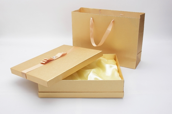100*100*40mm Paper Luxury Cosmetic Packaging Boxes With Ribbon