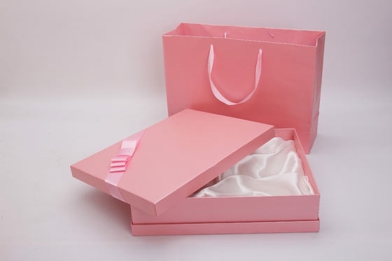 100*100*40mm Paper Luxury Cosmetic Packaging Boxes With Ribbon