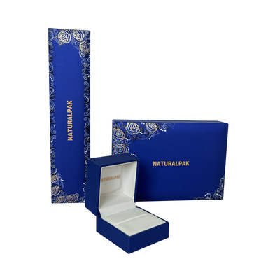 Custom paper with gold foil logo jewelry packaging box