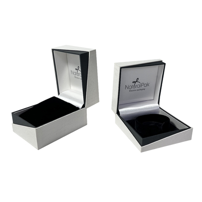 Off White Pendant Ring Packaging Boxes Clamshell PU Jewellery Gift Box