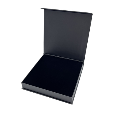 Black Clamshell Magnetic Closure Jewelry Box Custom Size Cardboard Wallet Boxes